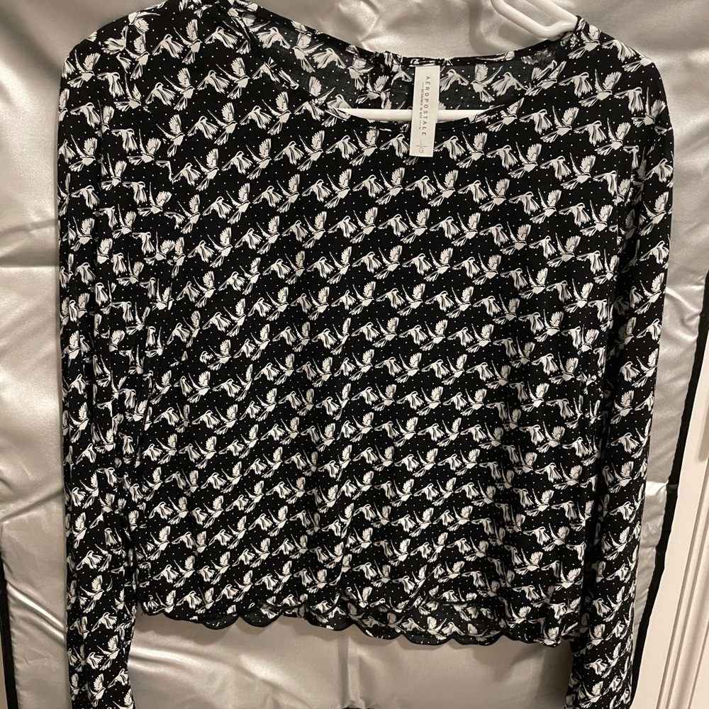 Aeropostale top